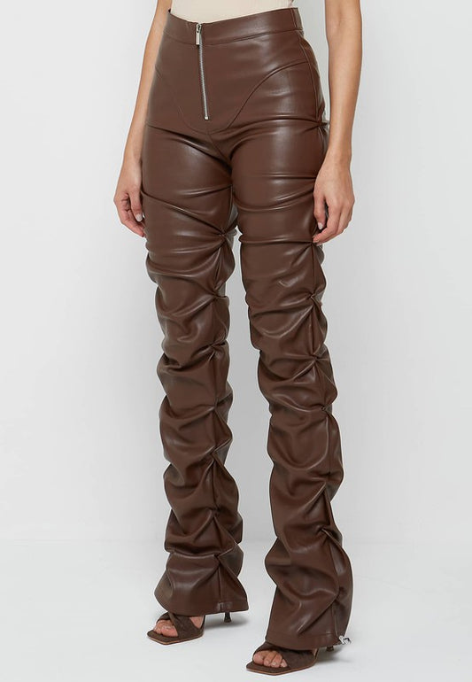 SLEEK LEATHER PANTS